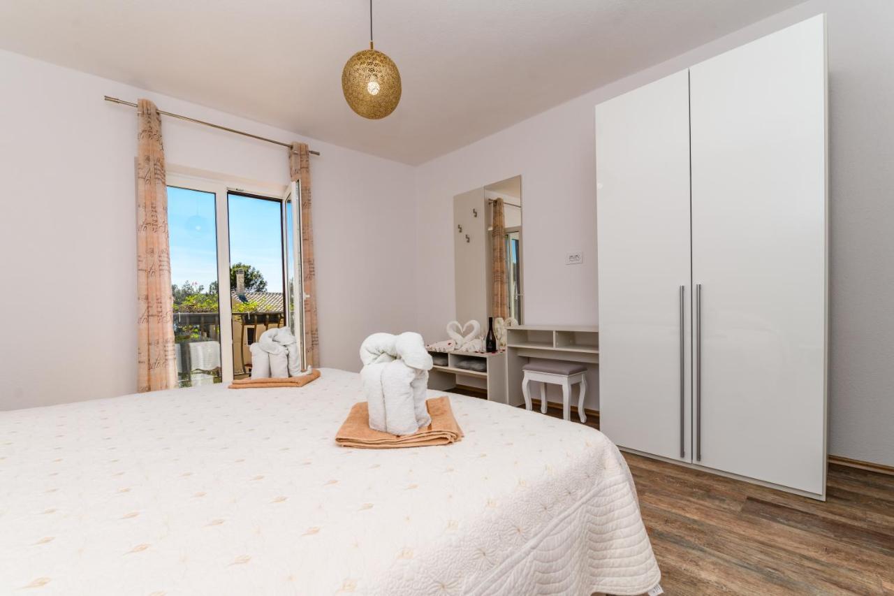 Apartman Paradiso Martinšćica Exteriér fotografie