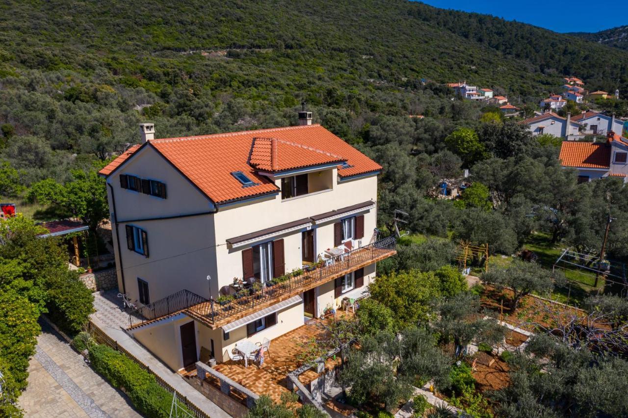 Apartman Paradiso Martinšćica Exteriér fotografie