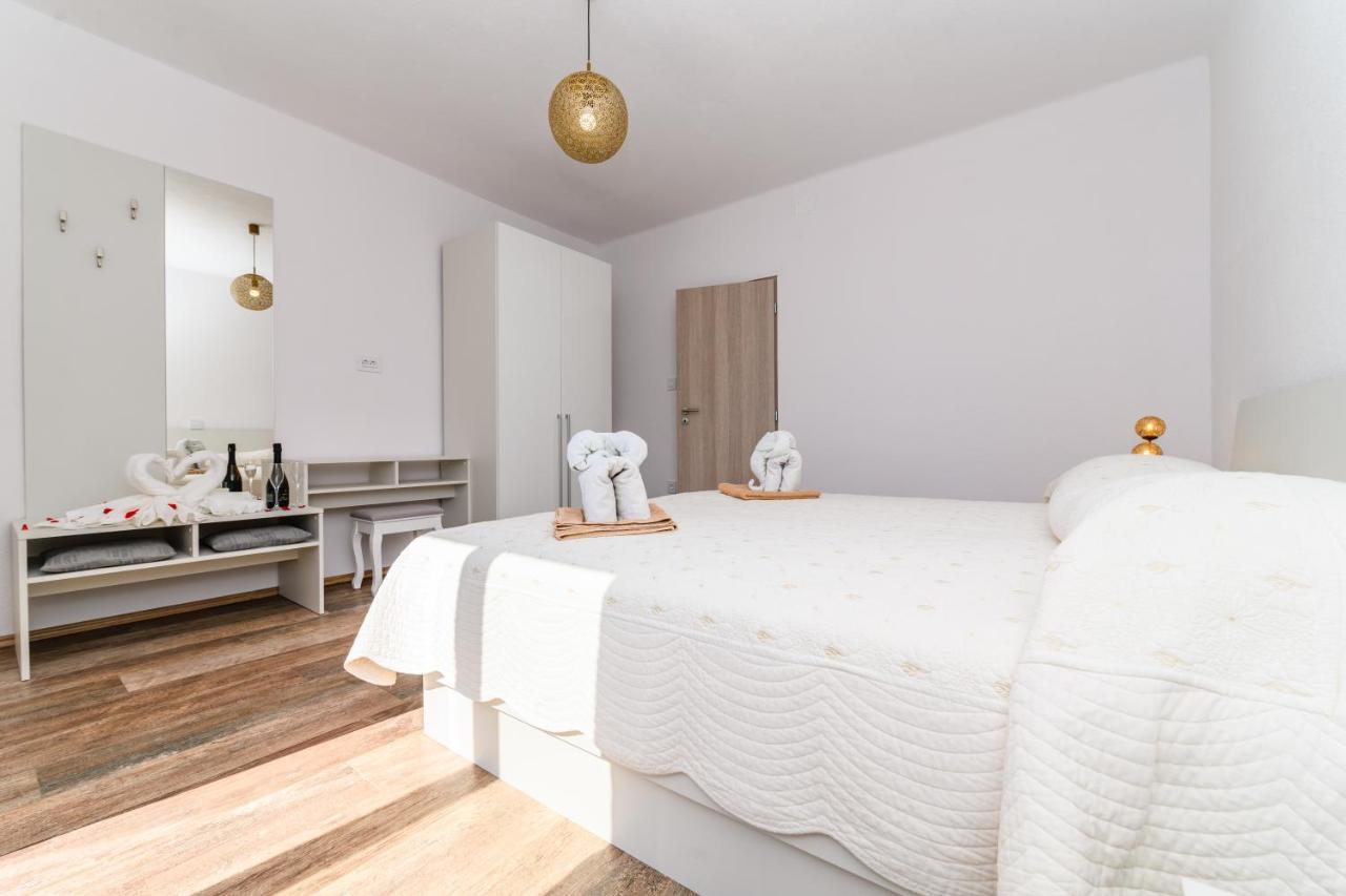 Apartman Paradiso Martinšćica Exteriér fotografie